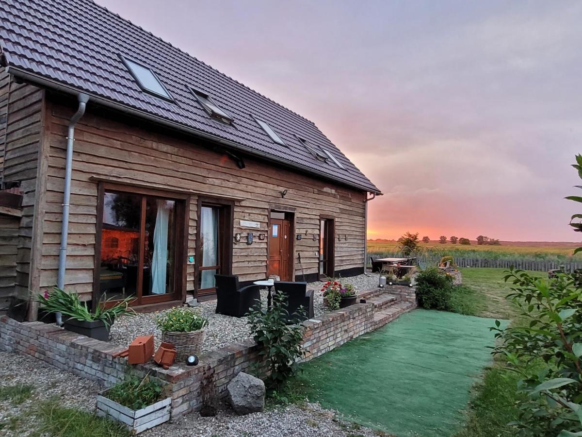 Dom Goscinny Ptaszarnia - Natura-Free Parking Świnoujście Extérieur photo